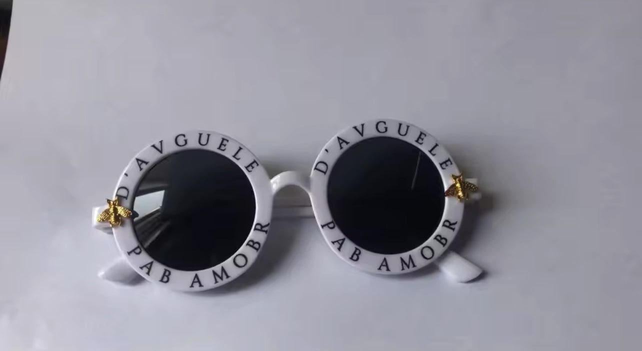 *Children's Vintage Sunglasses with Bee and Letter Decoration