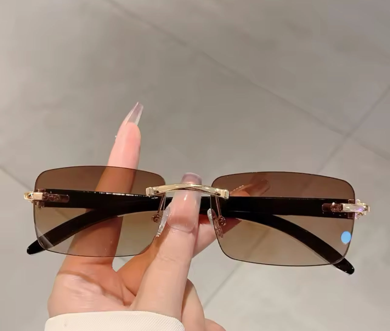 Rimless Rectangle Sunglasses with Vintage Gradient Ocean Lenses