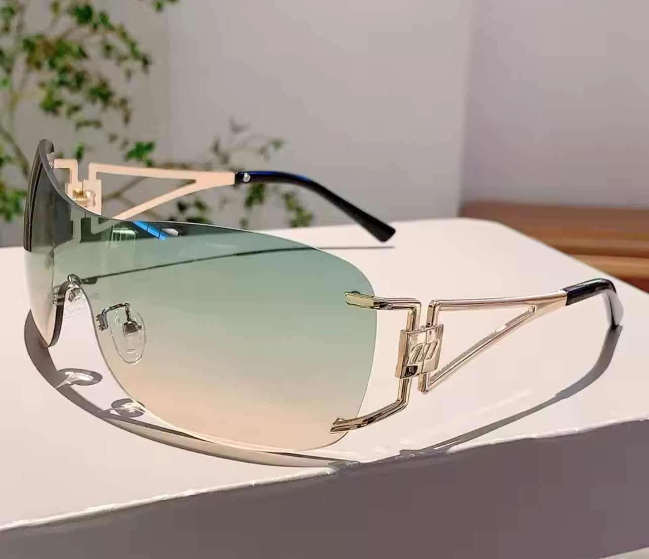 Rimless Wrap Fashion Retro Sunglasses