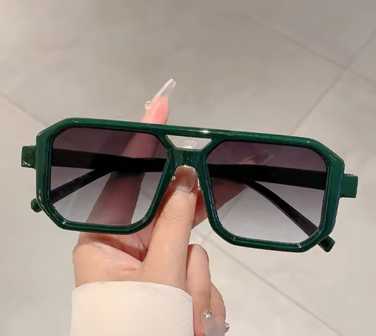 Trendy Oversize Square Retro Sunglasses