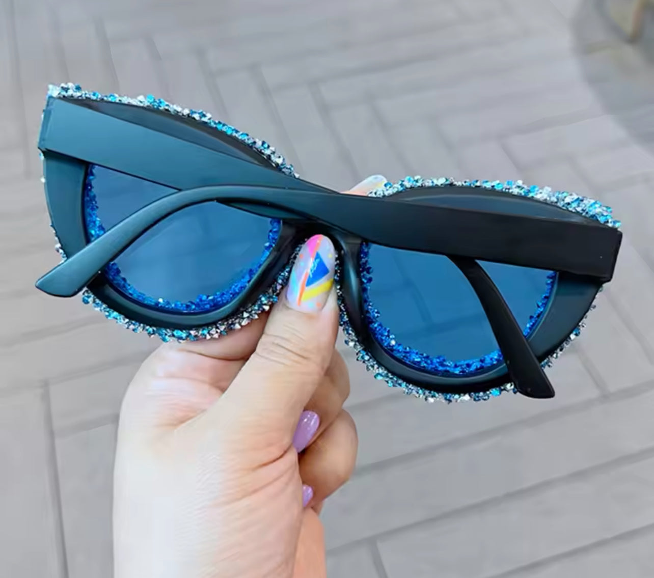 Bling Women Fashion Plastic Cateye Sunglasses