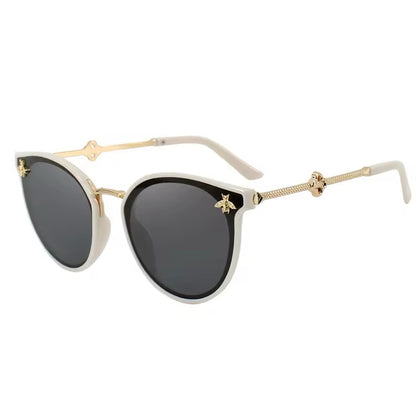 Round Women Plastic Frame Sunglasses with Bee Design