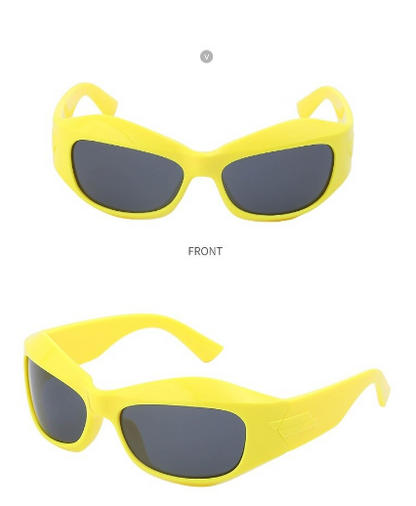 "Hold Tight" Trendy Plastic Frame Sunglasses