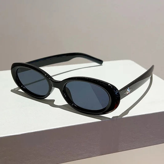 Women Oval Plastic Frame Sunglasses