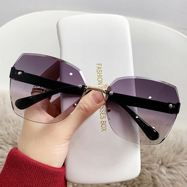 "In the sun" Rimless Retro Gradient Lens Sunglasses