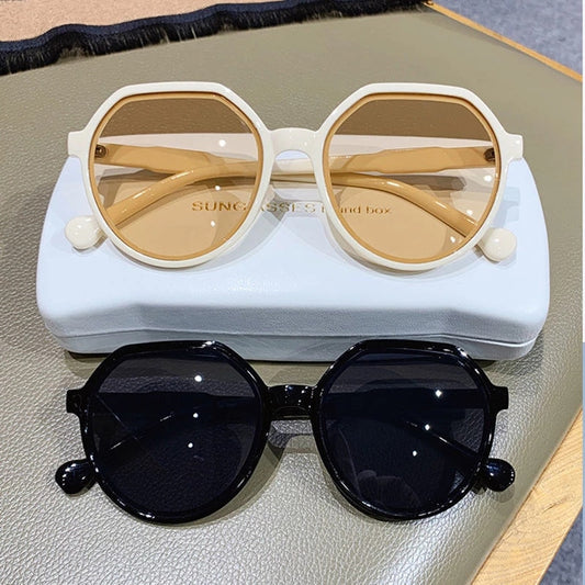 Oversize round women sunglasses - weekend shade