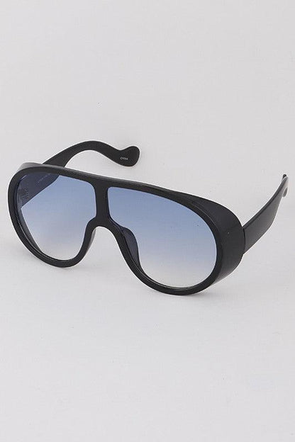 Googles: Oversize Fashion Sunglasses - Weekend Shade Sunglasses