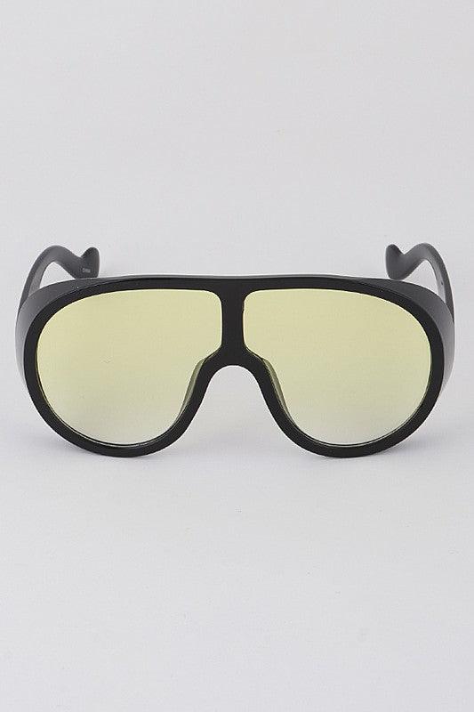 Googles: Oversize Fashion Sunglasses - Weekend Shade Sunglasses