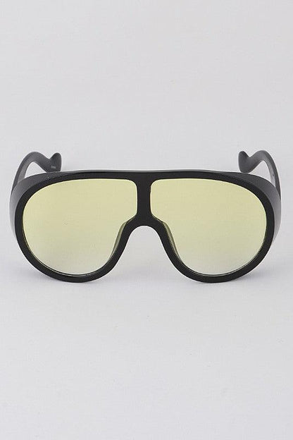 Googles: Oversize Fashion Sunglasses - Weekend Shade Sunglasses