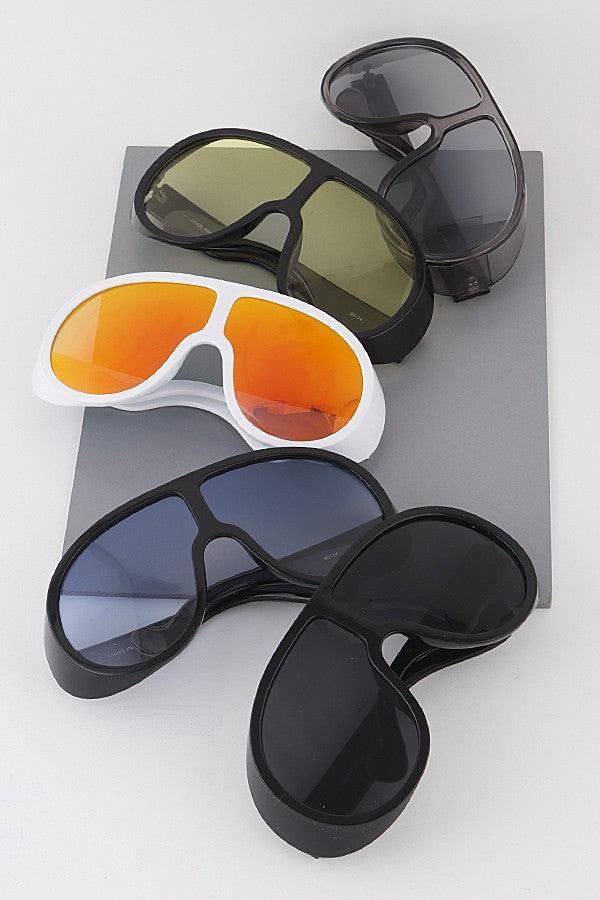 Googles: Oversize Fashion Sunglasses - Weekend Shade Sunglasses