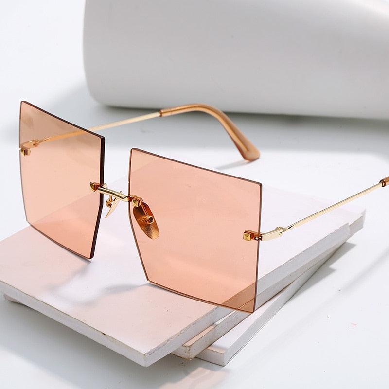 Trendy Oversized Square Sunglasses - Weekend Shade Sunglasses